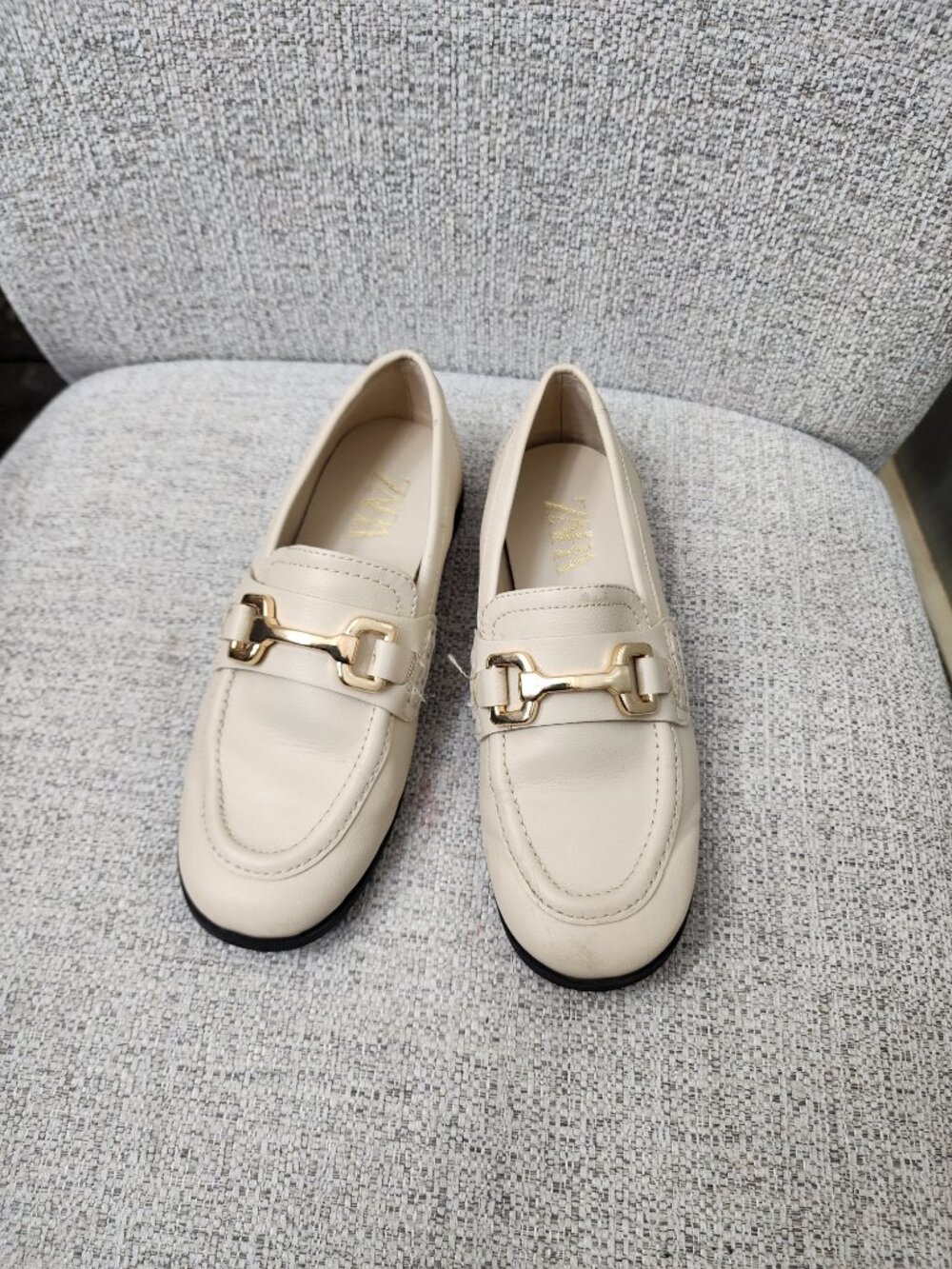 Zara little girl cream loafers with buckle size 1 - Picture 8 of 9